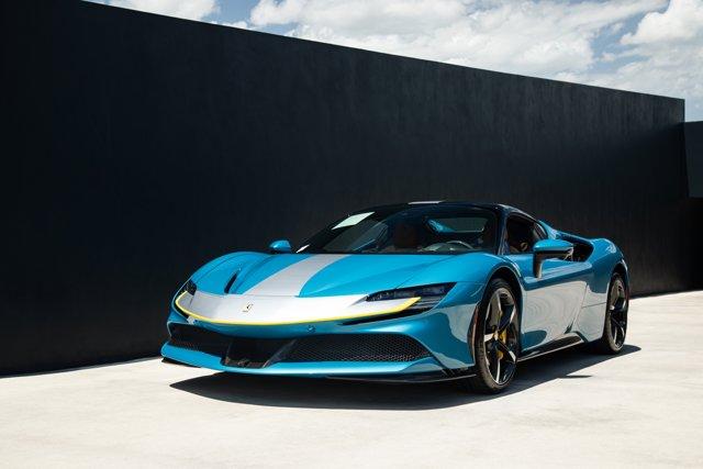 2024 Ferrari SF90 SPIDER