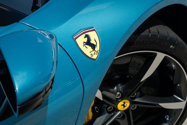 2024 Ferrari SF90 SPIDER