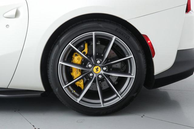 2022 Ferrari 812 GTS