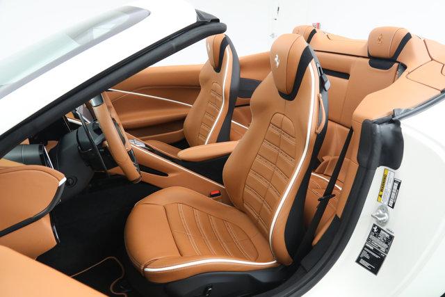 2025 Ferrari ROMA SPIDER