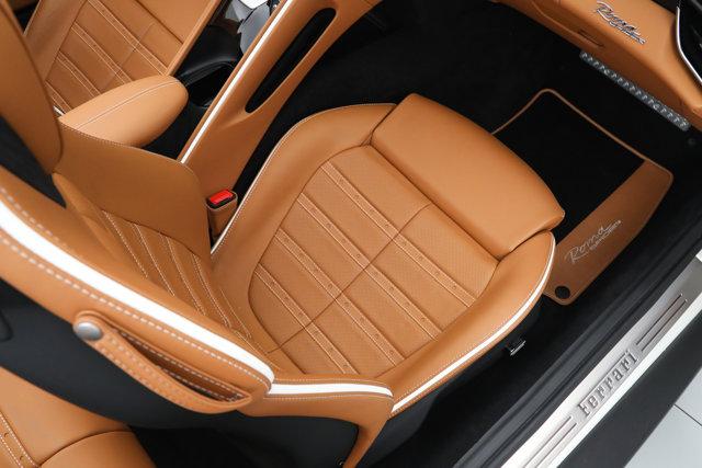 2025 Ferrari ROMA SPIDER