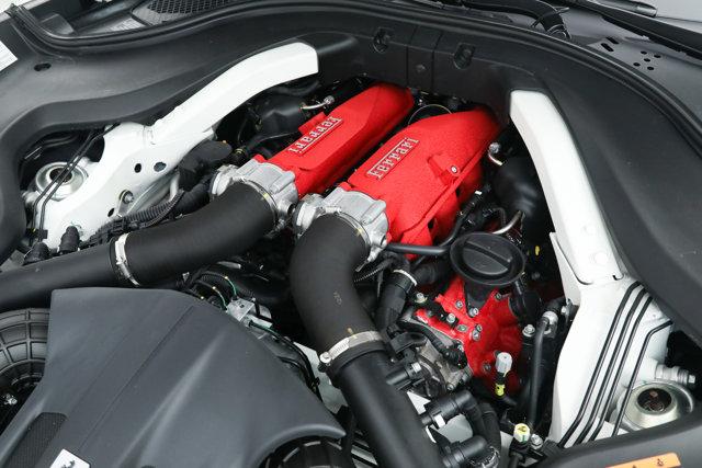 2025 Ferrari ROMA SPIDER