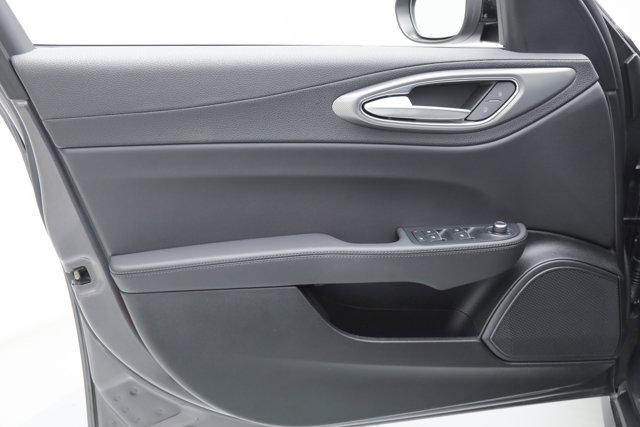 2025 Alfa Romeo Giulia