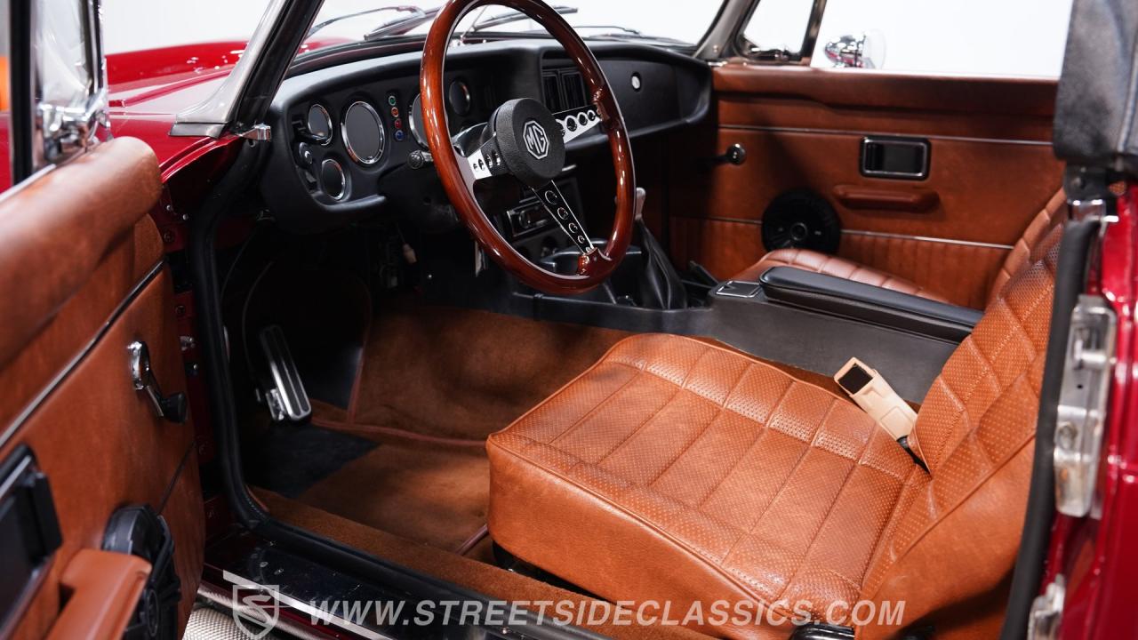 1977 MG MGB Restomod V8