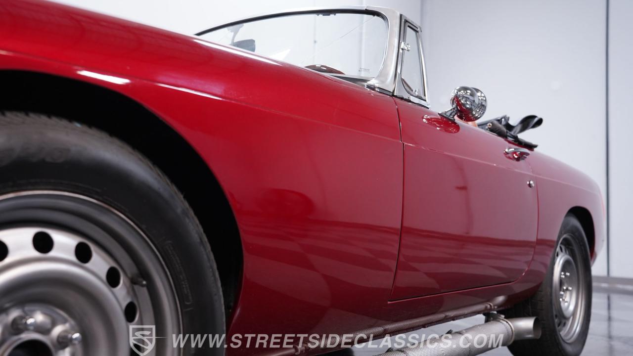 1977 MG MGB Restomod V8