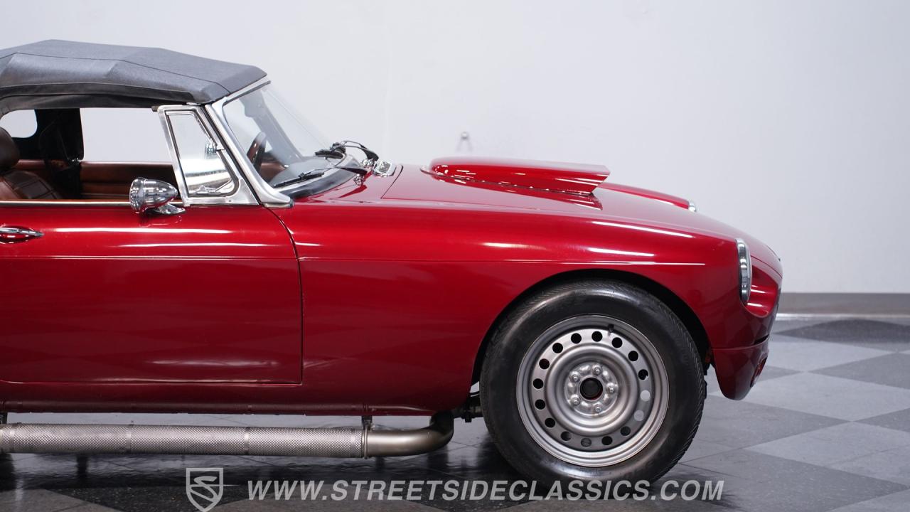 1977 MG MGB Restomod V8