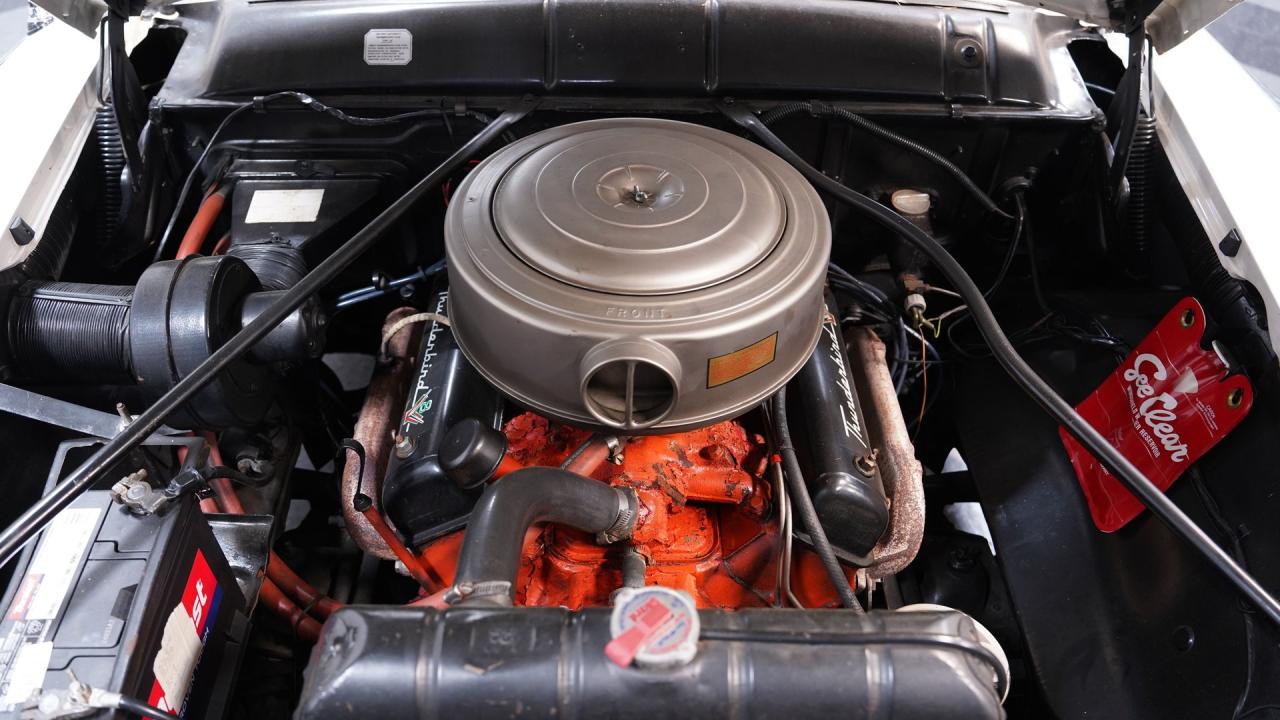 1956 Ford Fairlane Town Victoria