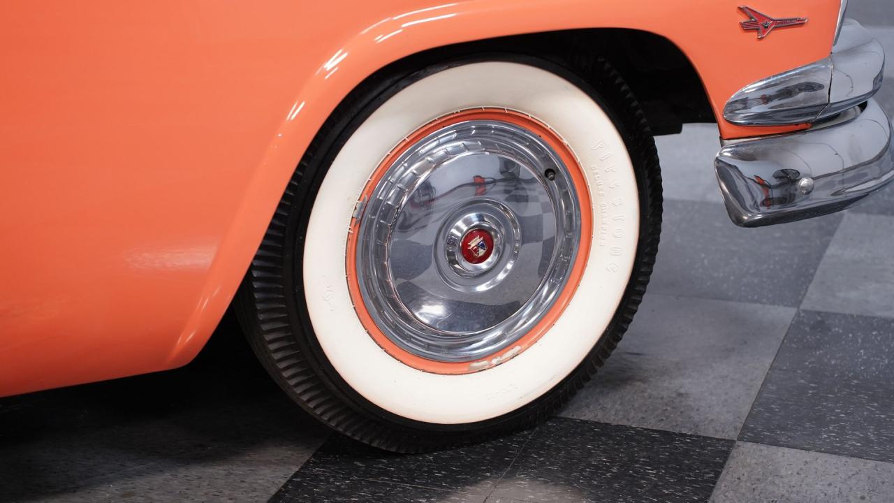 1956 Ford Fairlane Town Victoria