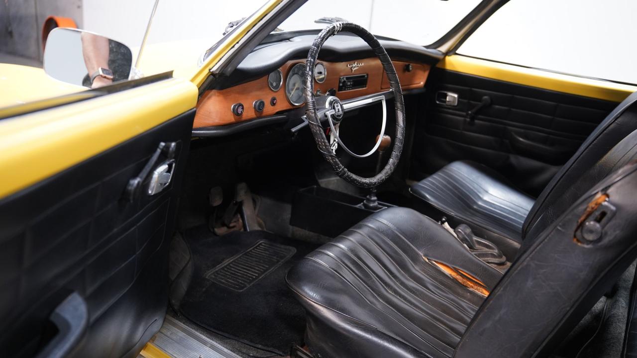 1971 Volkswagen Karmann Ghia