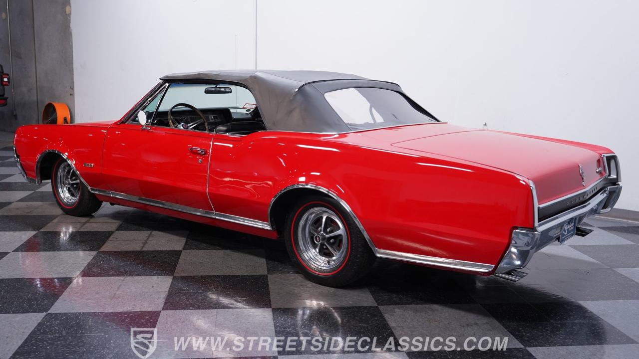 1967 Oldsmobile Cutlass 442 Convertible