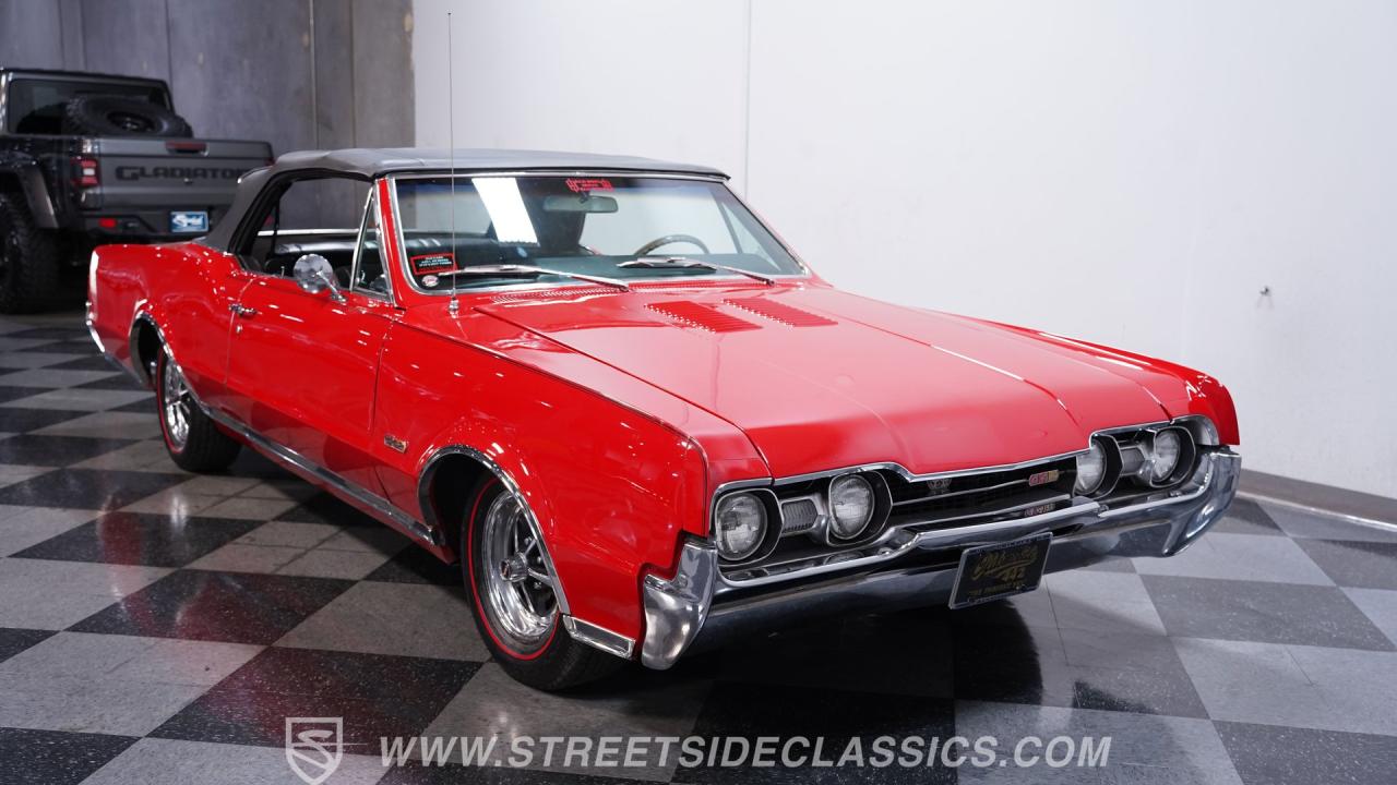 1967 Oldsmobile Cutlass 442 Convertible