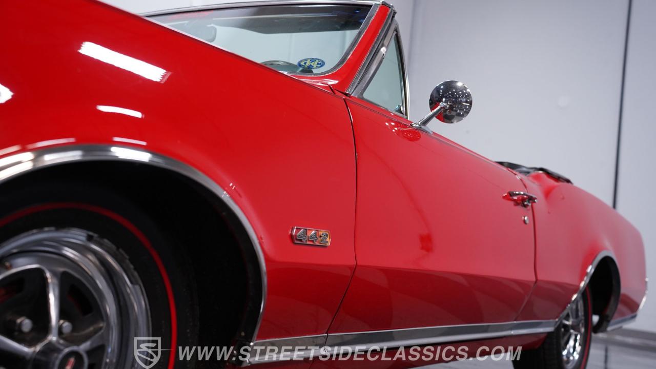 1967 Oldsmobile Cutlass 442 Convertible