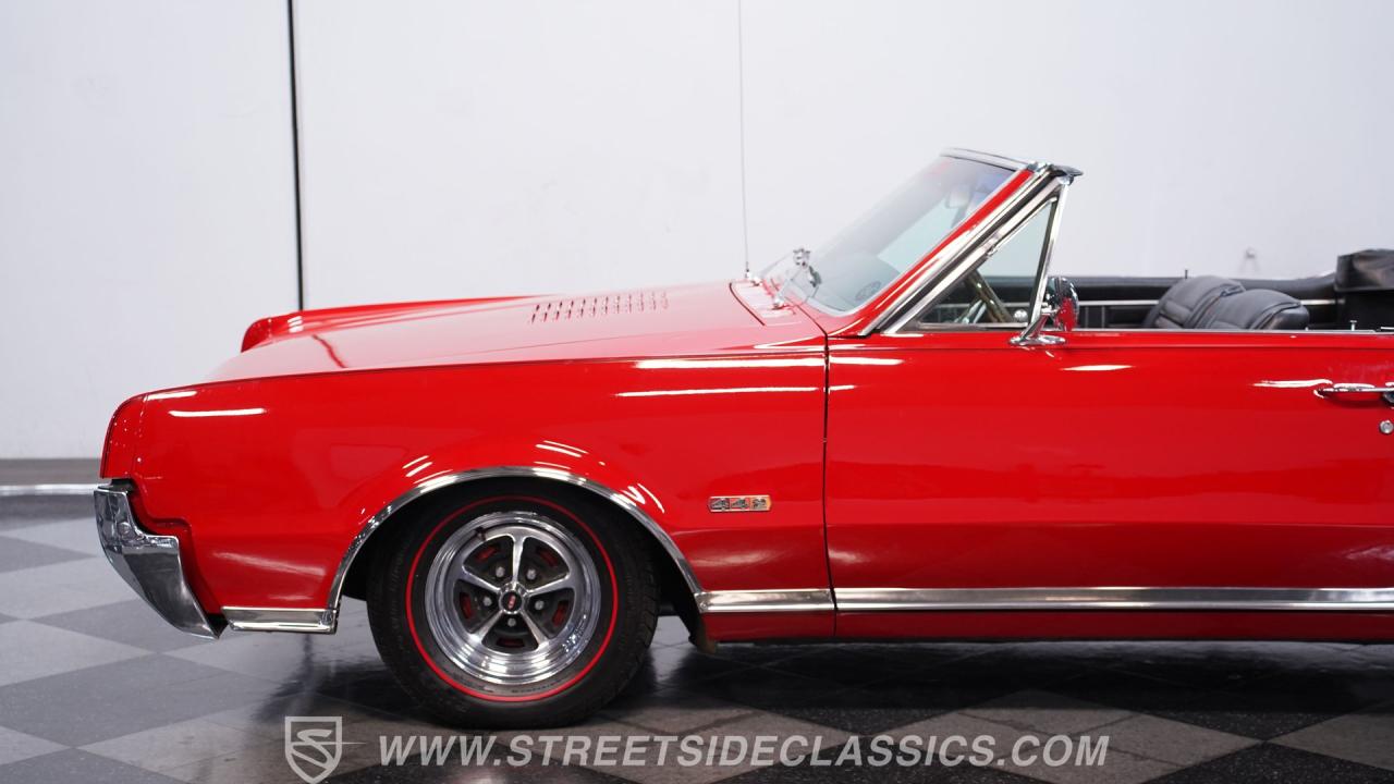 1967 Oldsmobile Cutlass 442 Convertible