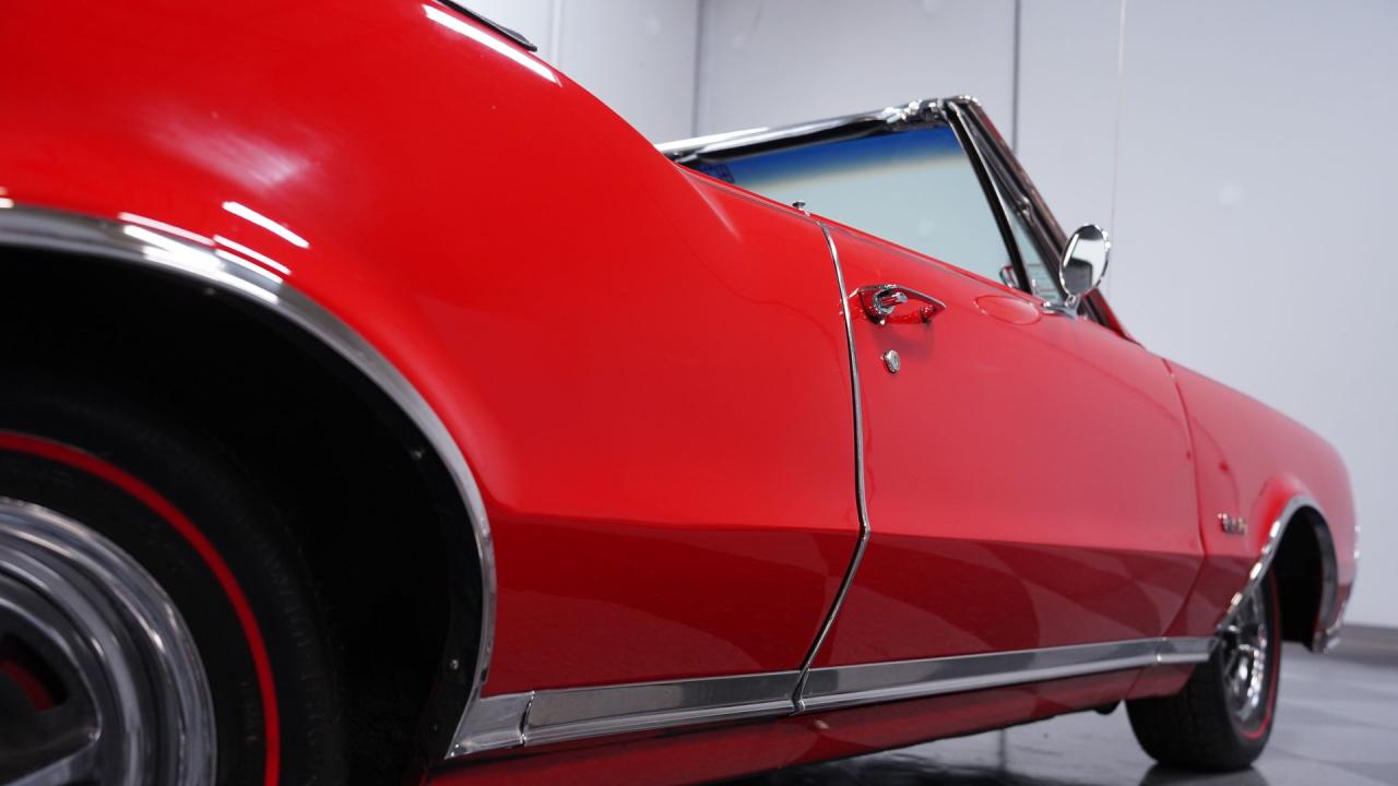 1967 Oldsmobile Cutlass 442 Convertible