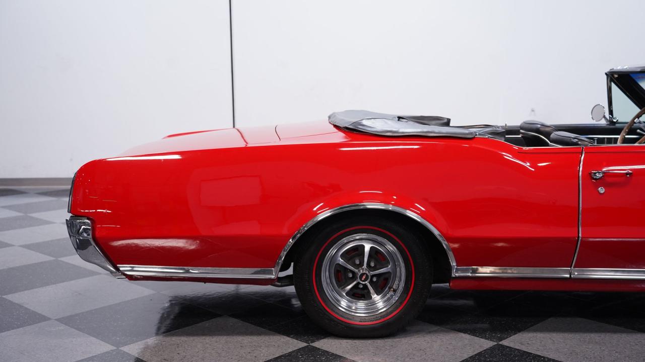 1967 Oldsmobile Cutlass 442 Convertible