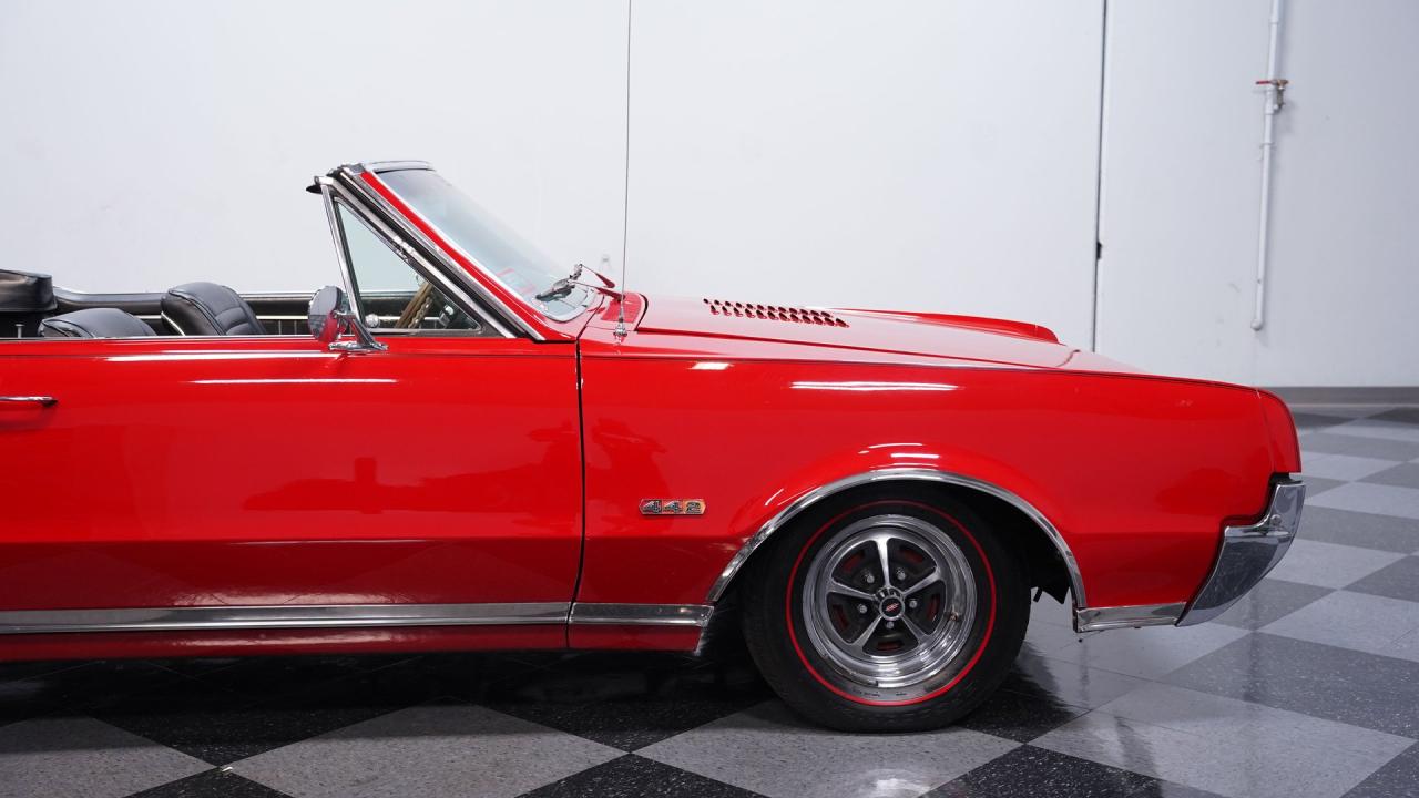 1967 Oldsmobile Cutlass 442 Convertible
