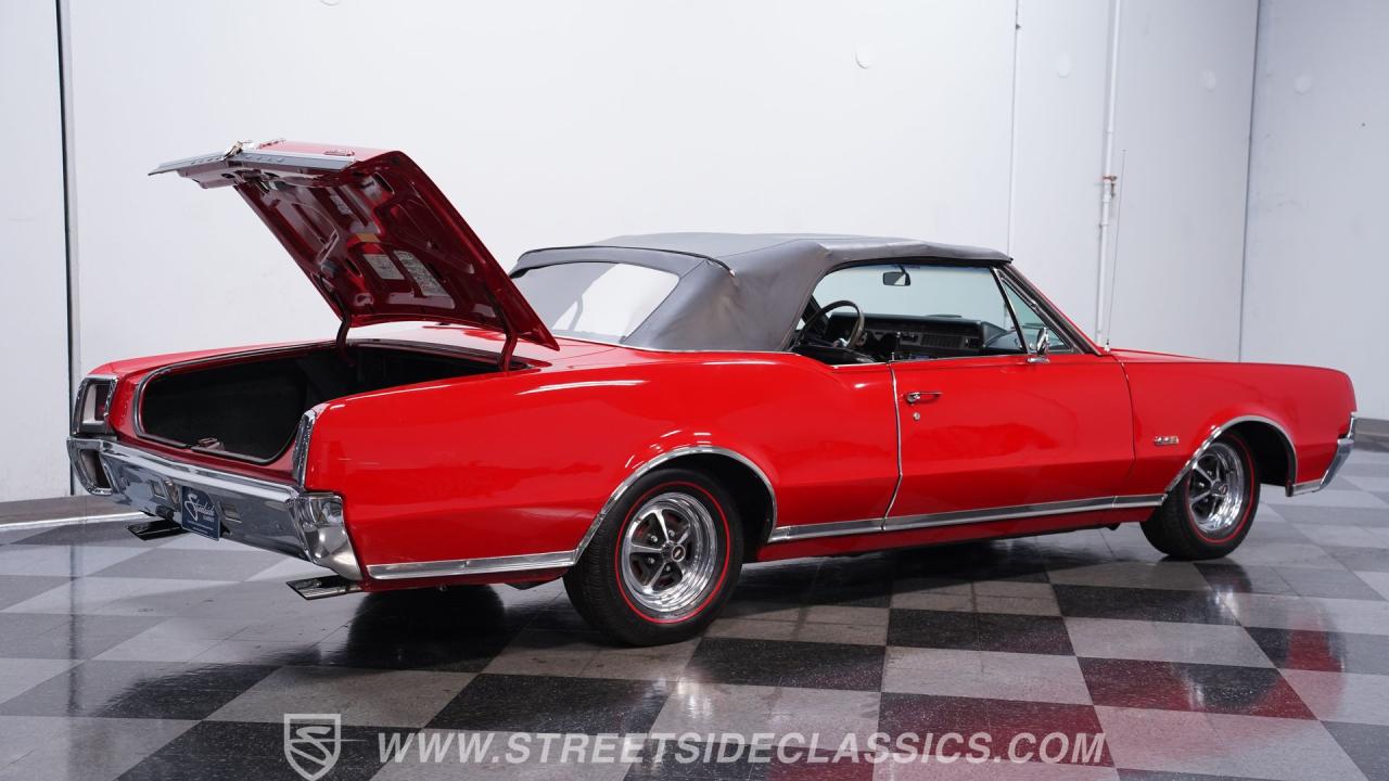 1967 Oldsmobile Cutlass 442 Convertible