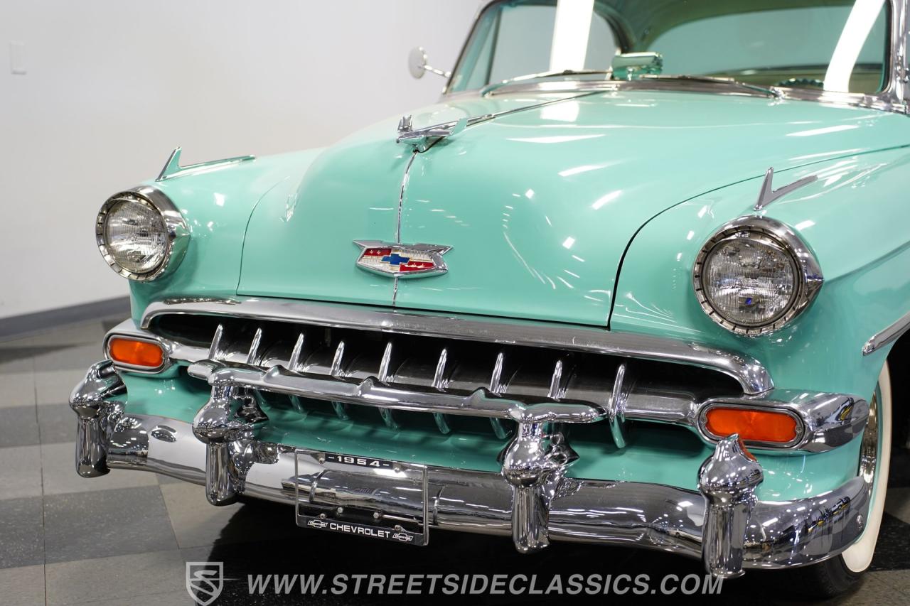1954 Chevrolet Bel Air Sport Coupe Restomod