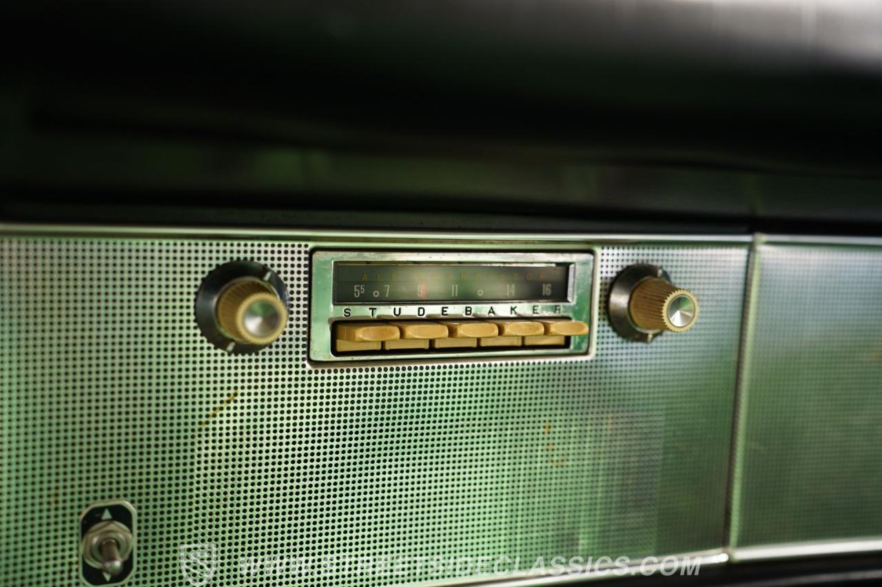 1963 Studebaker Gran Turismo Hawk