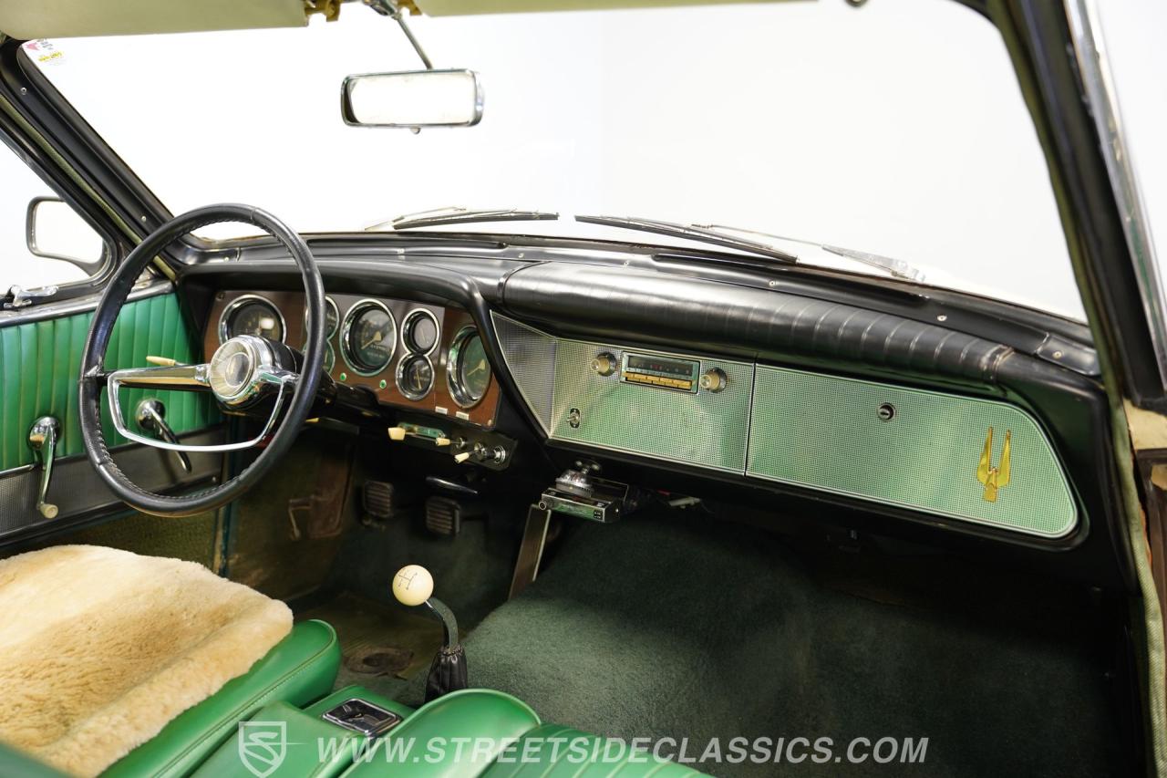 1963 Studebaker Gran Turismo Hawk