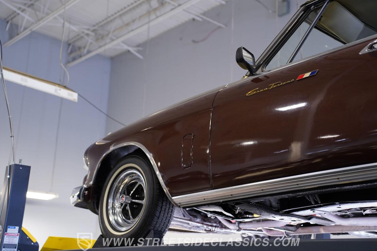 1963 Studebaker Gran Turismo Hawk