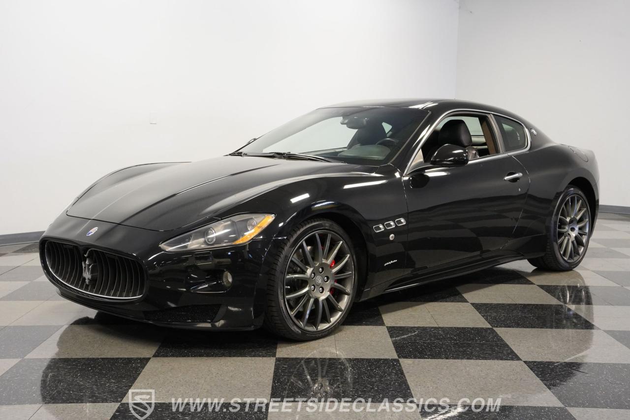 2010 Maserati GranTurismo S