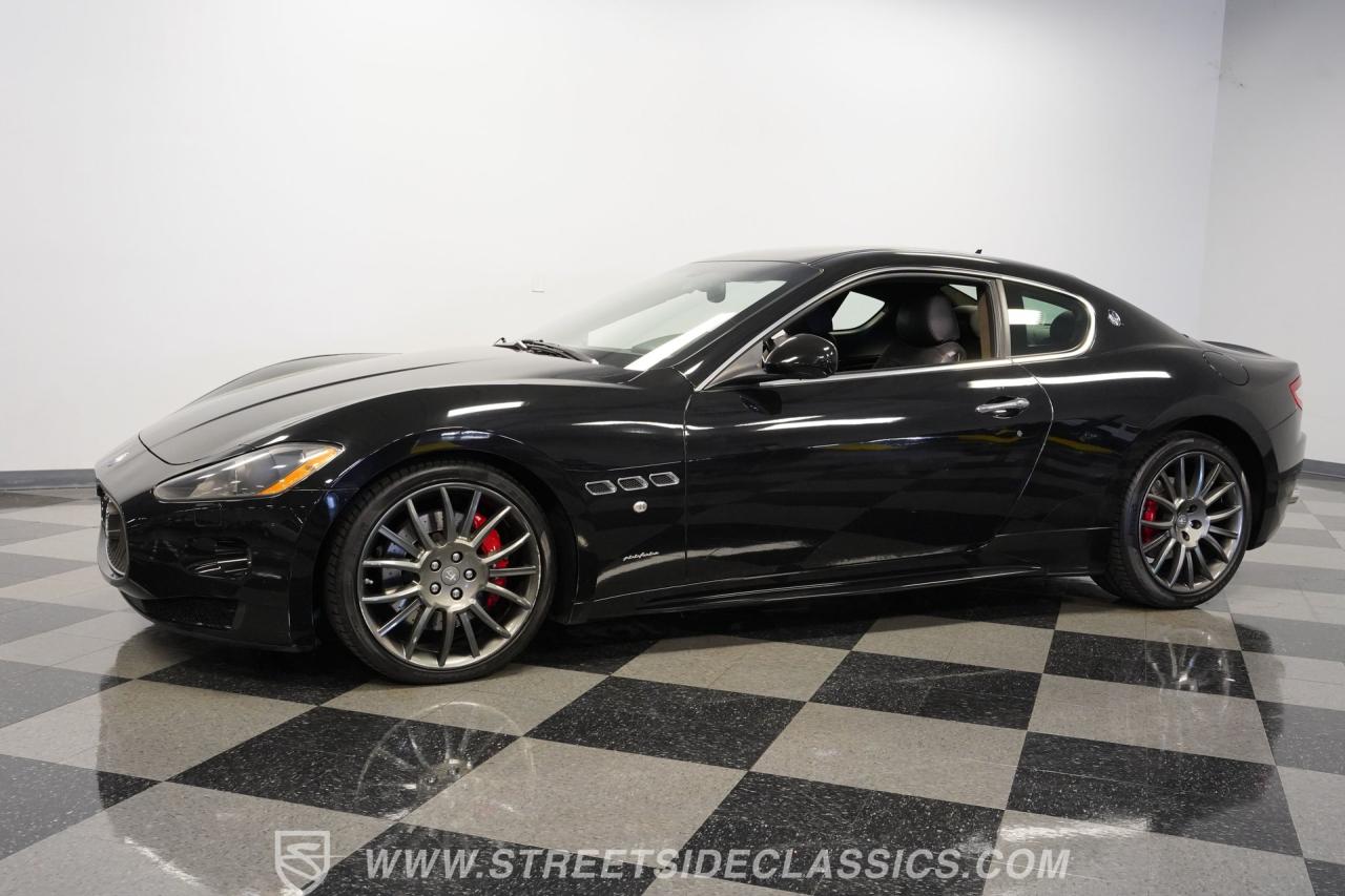 2010 Maserati GranTurismo S
