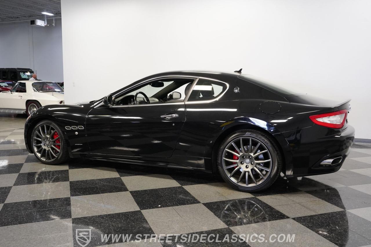 2010 Maserati GranTurismo S