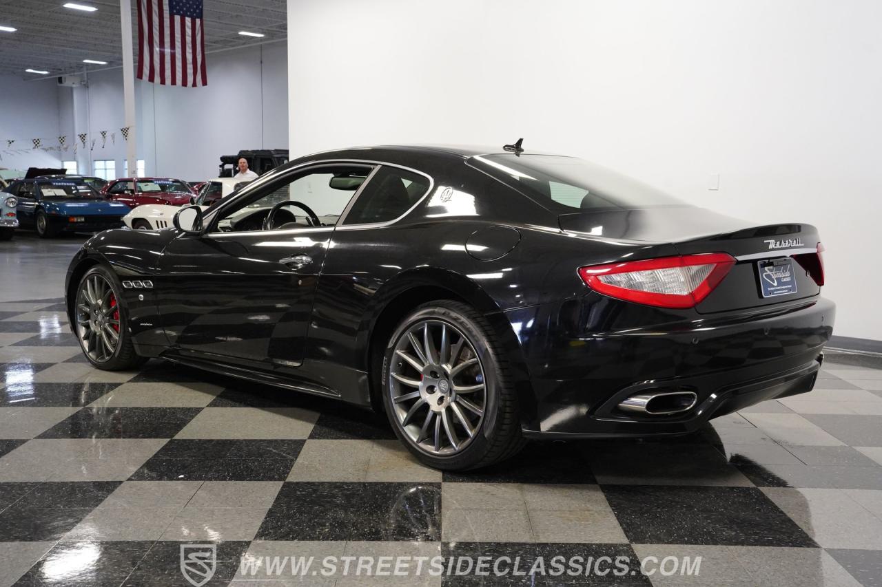 2010 Maserati GranTurismo S