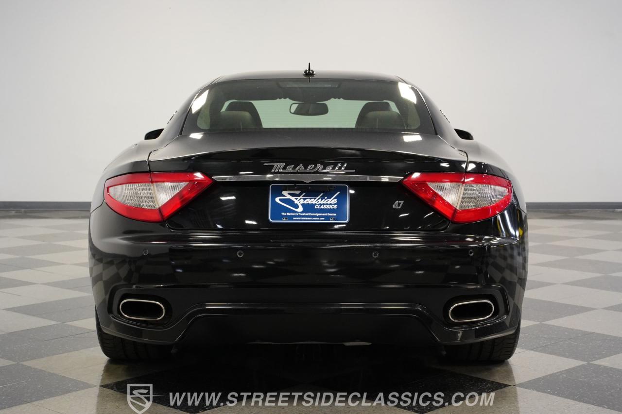 2010 Maserati GranTurismo S