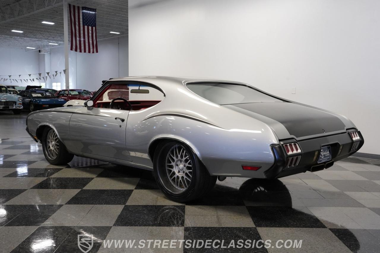 1972 Oldsmobile Cutlass 442 Tribute Restomod