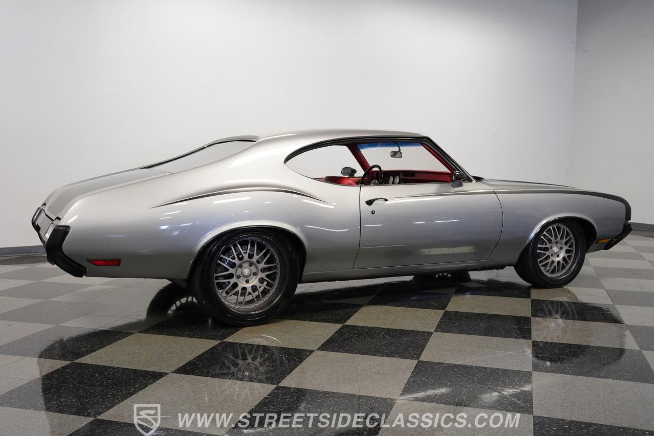 1972 Oldsmobile Cutlass 442 Tribute Restomod