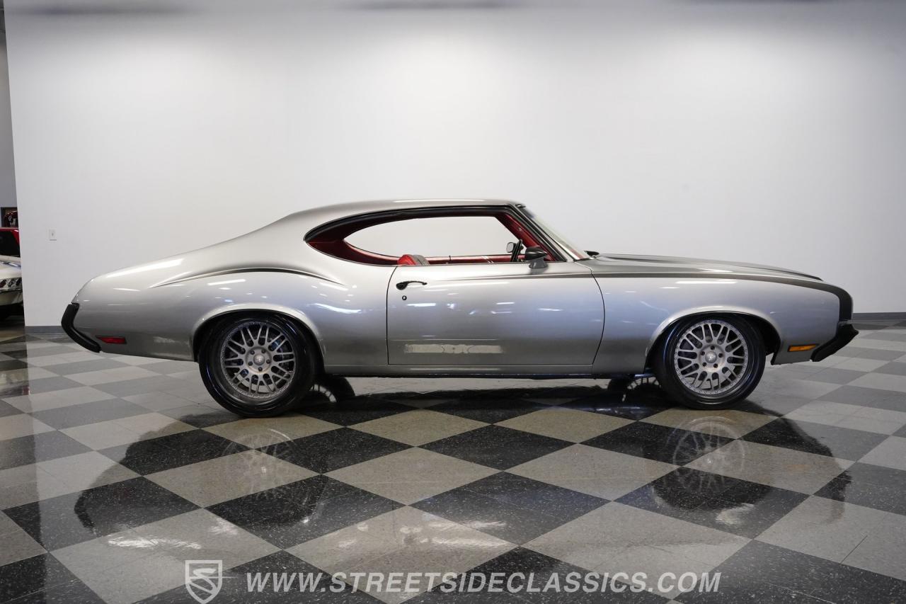 1972 Oldsmobile Cutlass 442 Tribute Restomod