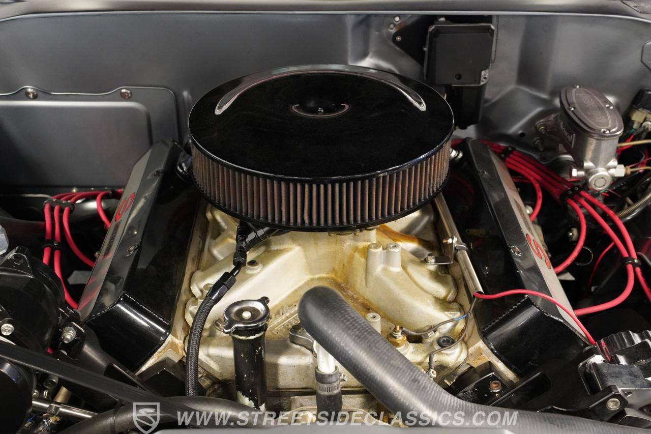 1972 Oldsmobile Cutlass 442 Tribute Restomod