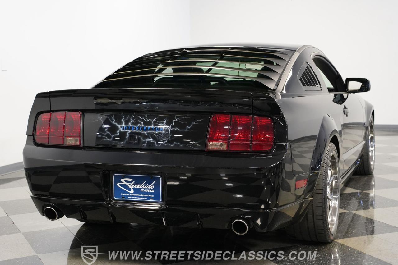 2005 Ford Mustang MRT Interceptor