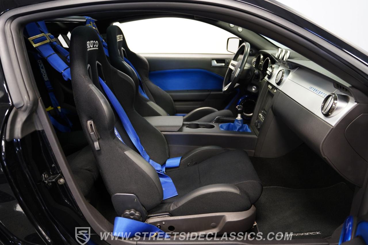 2005 Ford Mustang MRT Interceptor