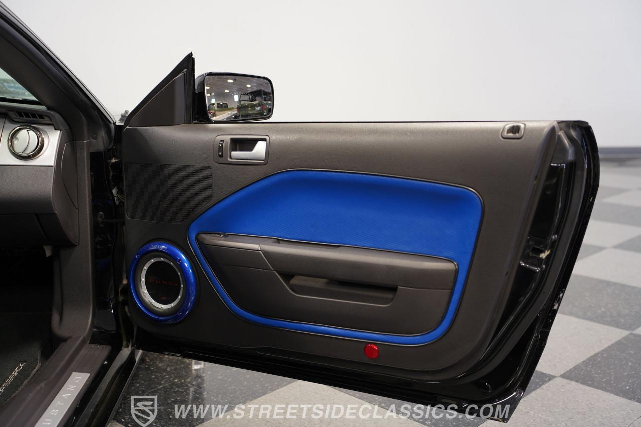 2005 Ford Mustang MRT Interceptor