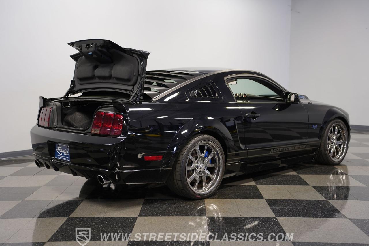 2005 Ford Mustang MRT Interceptor