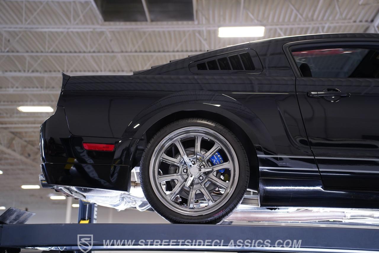 2005 Ford Mustang MRT Interceptor