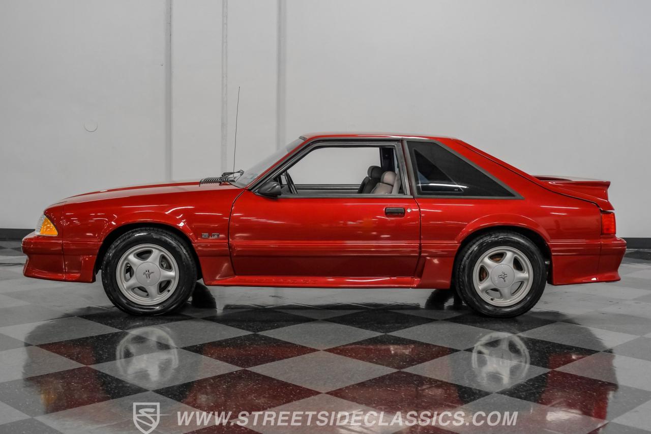 1992 Ford Mustang GT