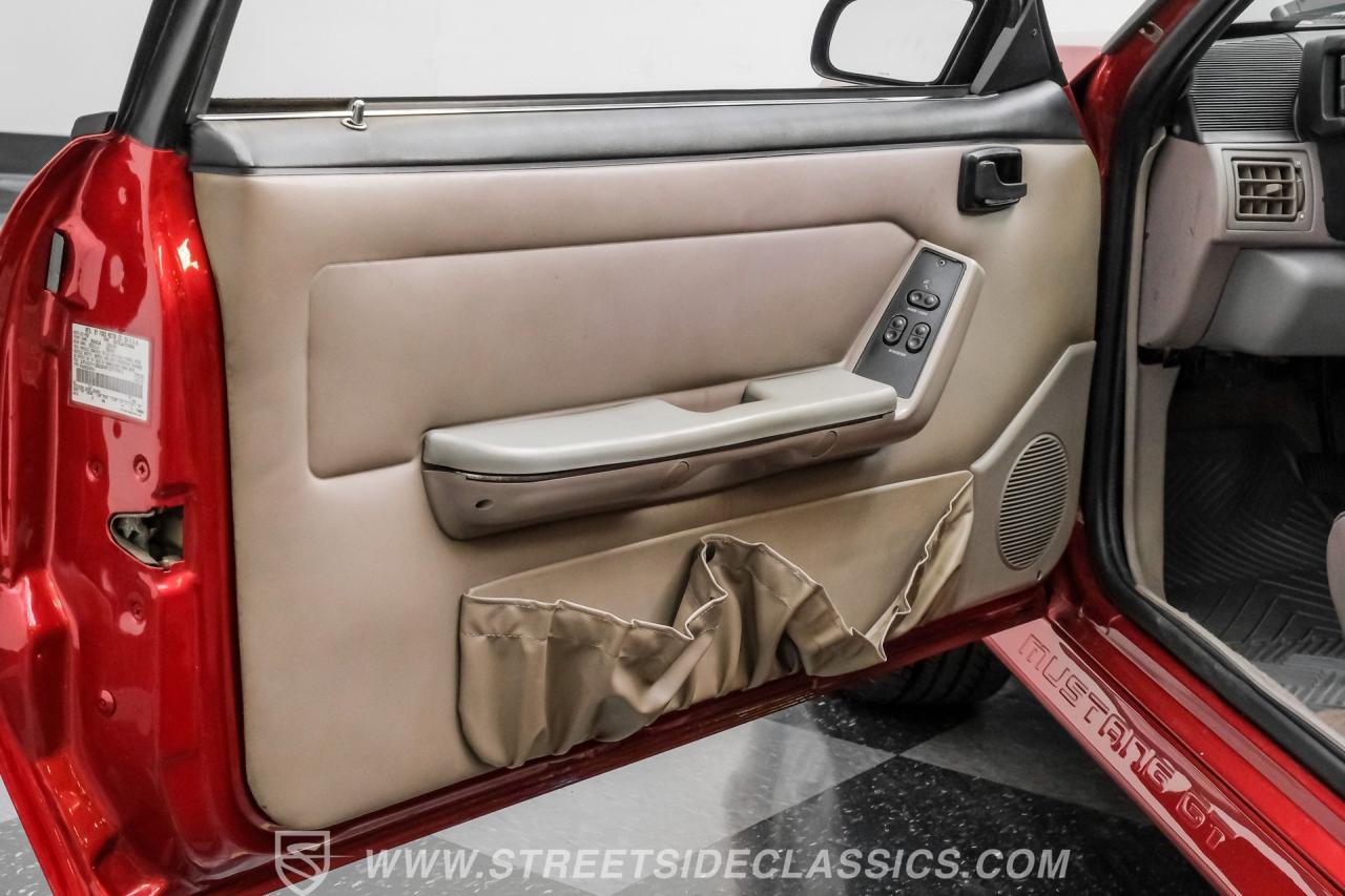 1992 Ford Mustang GT