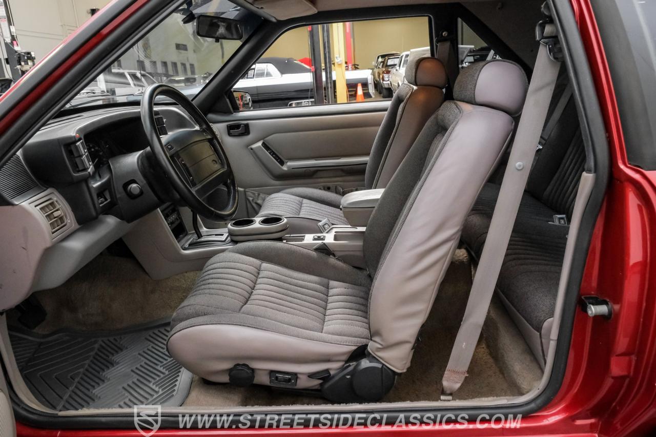 1992 Ford Mustang GT