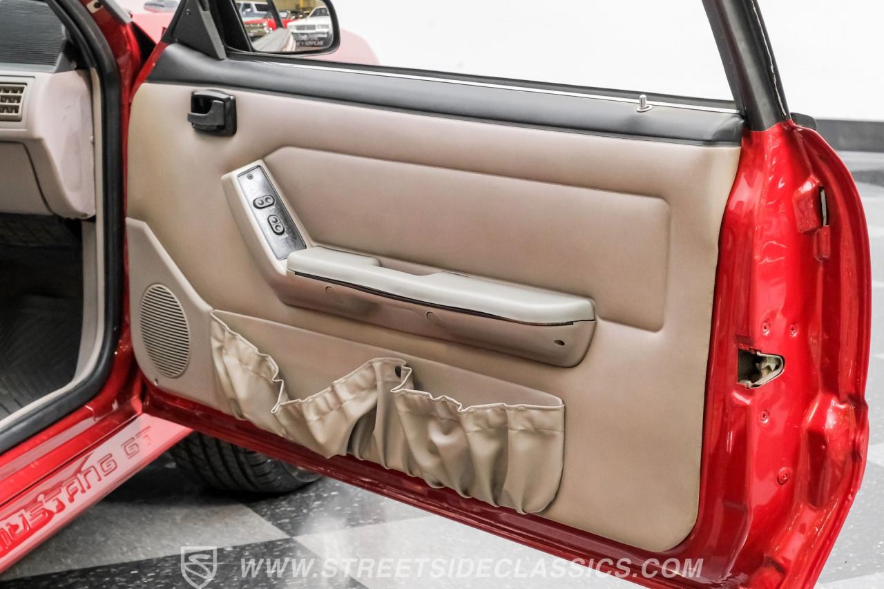 1992 Ford Mustang GT