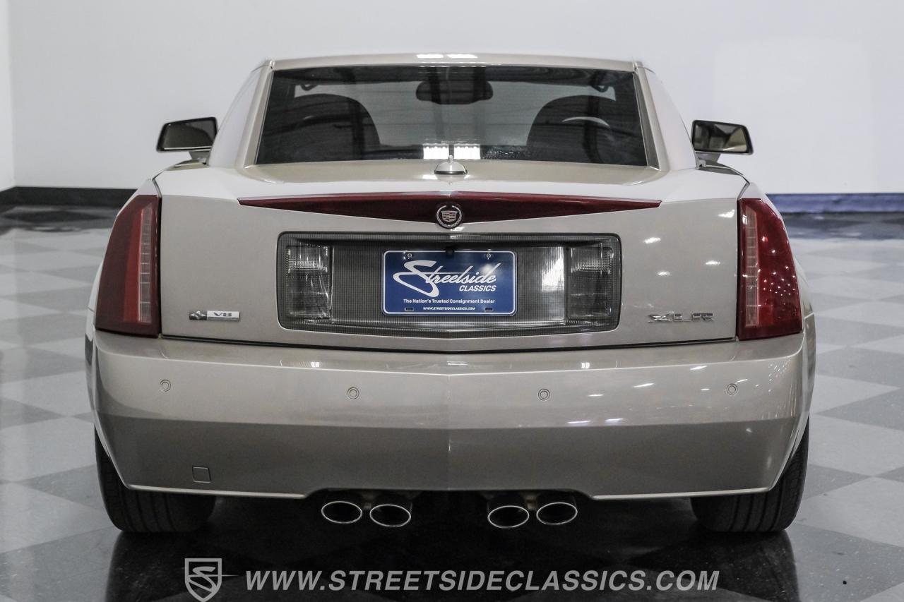 2005 Cadillac XLR