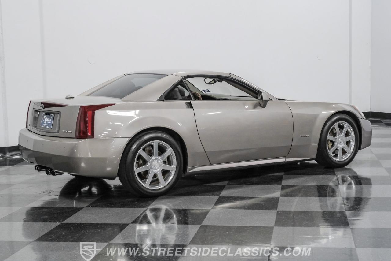 2005 Cadillac XLR