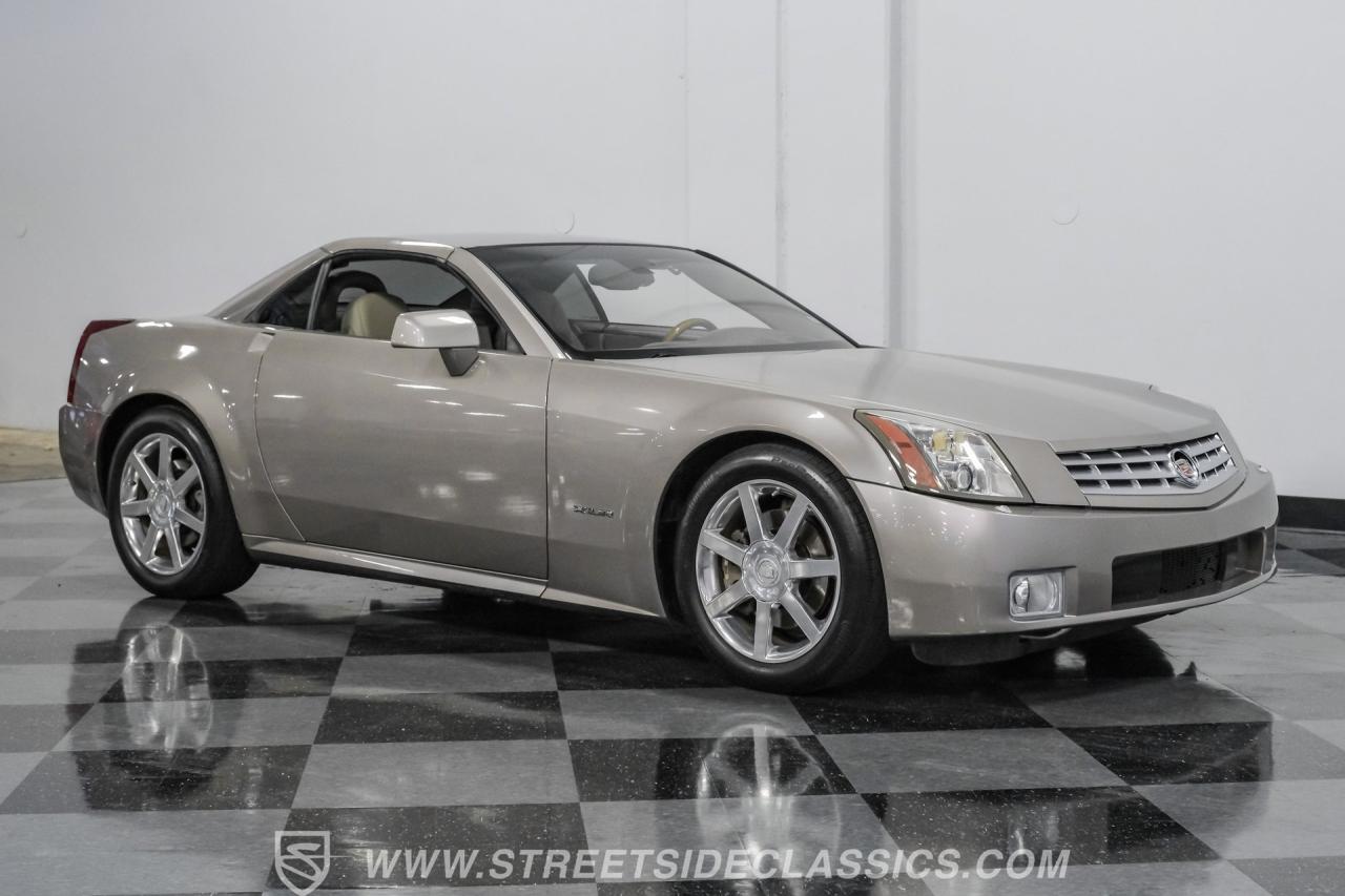 2005 Cadillac XLR