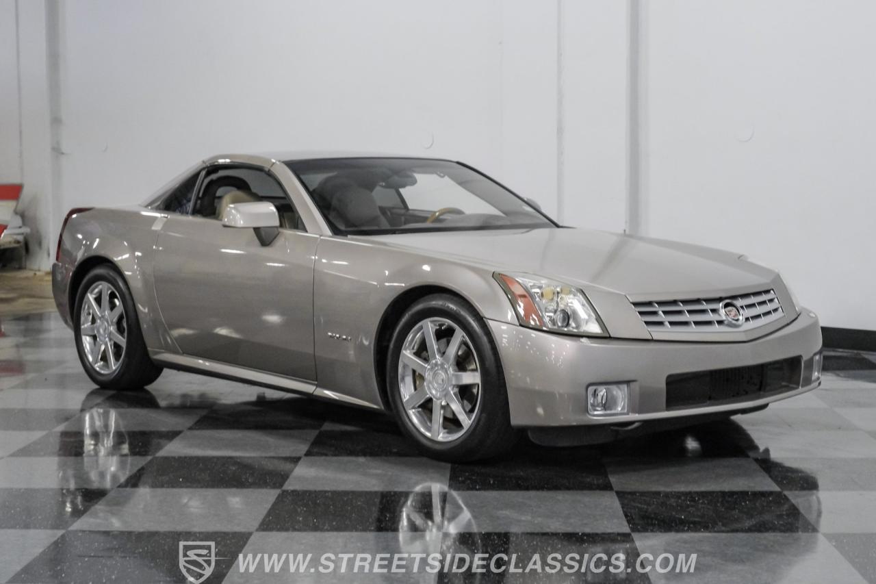 2005 Cadillac XLR