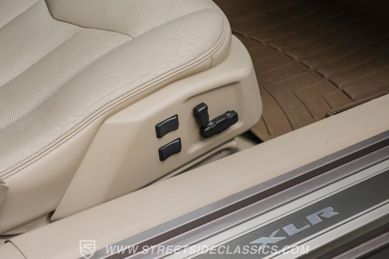 2005 Cadillac XLR