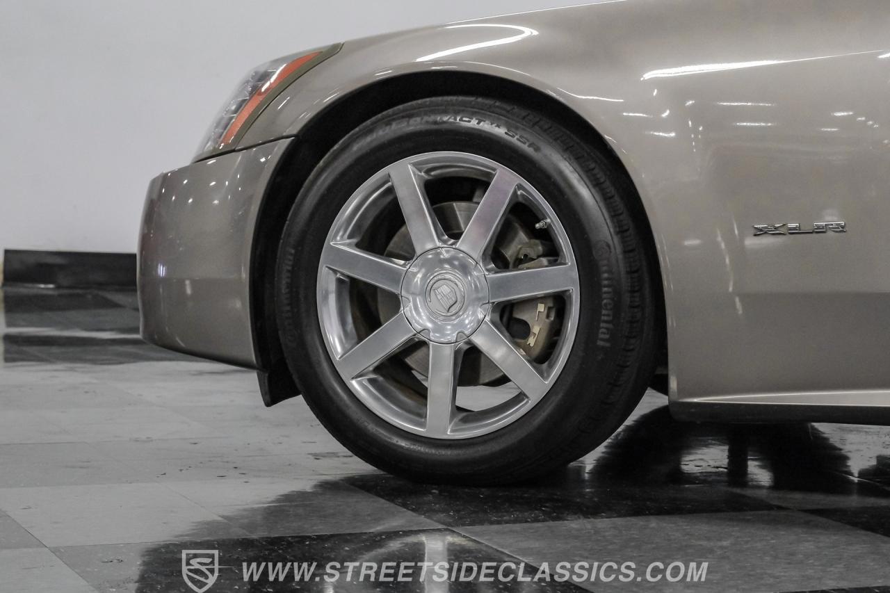 2005 Cadillac XLR