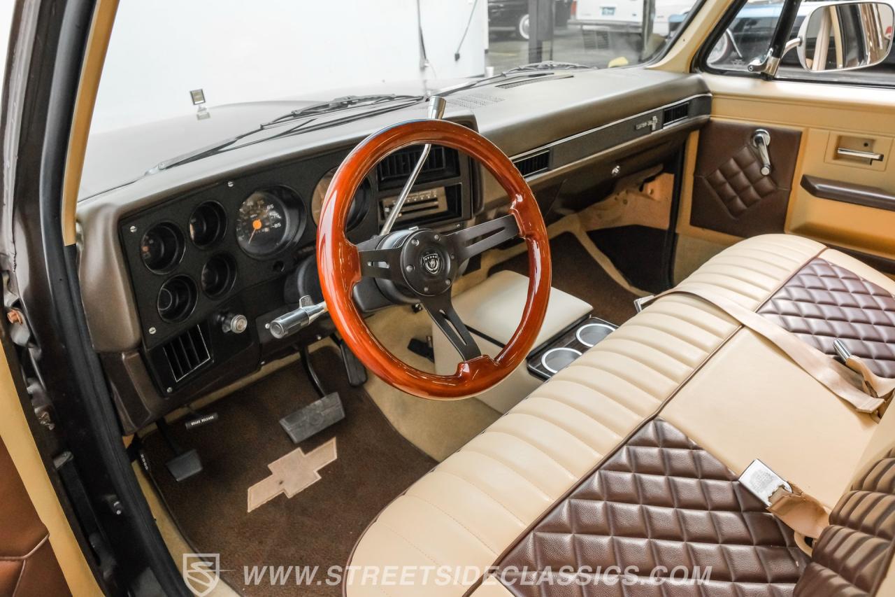 1986 Chevrolet C10 Custom Deluxe